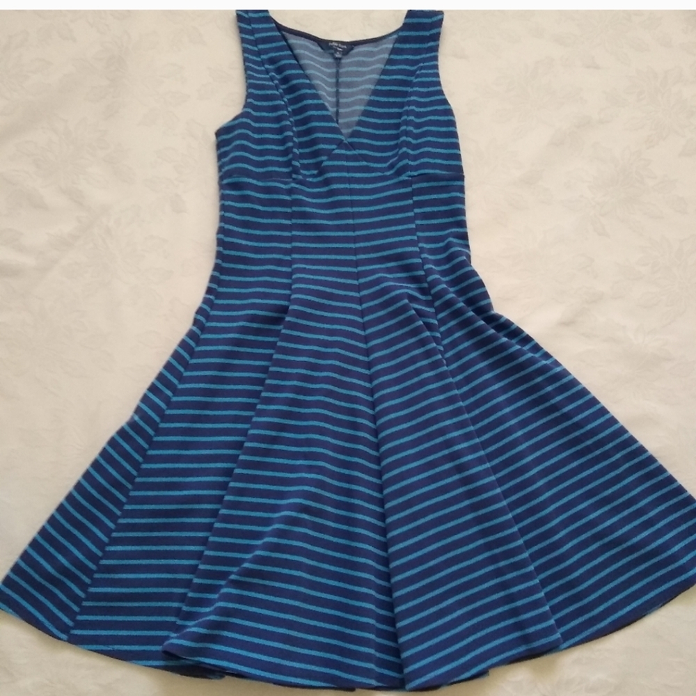 Peter Som v-neck swing flare dress